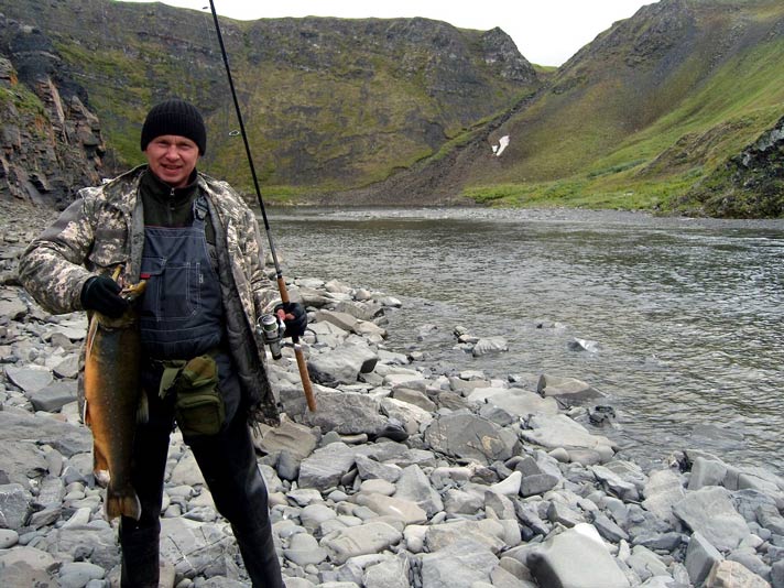Фотографии о статье рыбалки в Арктике. Ловля гольца.