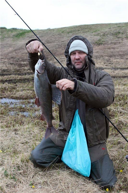 Фото отчёт о летней рыбалке. Автор в статье расскажет о ловле хариуса на блесна.