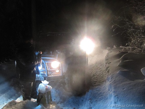 Статья о зимней рыбалке на глухом озере поморья с блеснами и балансирами AQUA
