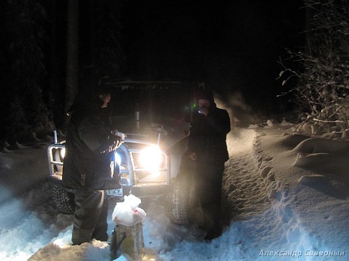 Статья о зимней рыбалке на глухом озере поморья с блеснами и балансирами AQUA