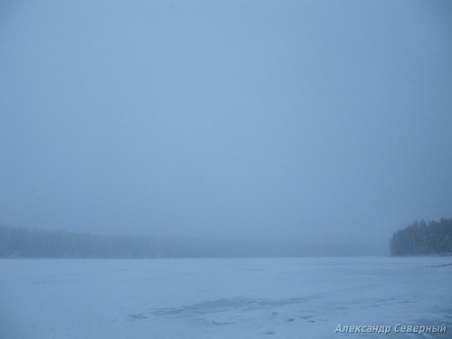 Статья о зимней рыбалке на глухом озере поморья с блеснами и балансирами AQUA