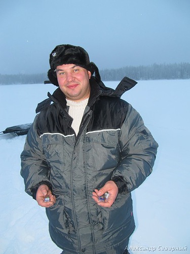 Статья о зимней рыбалке на глухом озере поморья с блеснами и балансирами AQUA