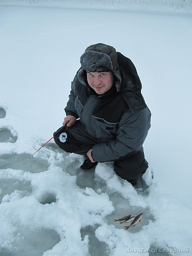 Статья о зимней рыбалке на глухом озере поморья с блеснами и балансирами AQUA