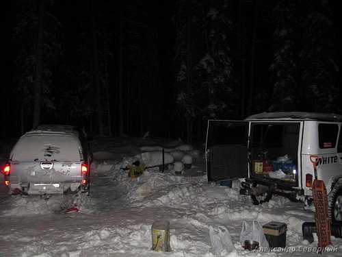 Статья о зимней рыбалке на глухом озере поморья с блеснами и балансирами AQUA
