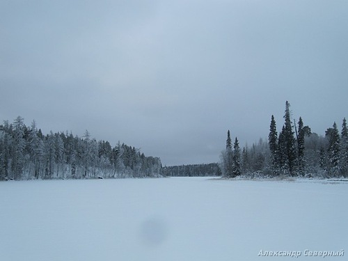 Статья о зимней рыбалке на глухом озере поморья с блеснами и балансирами AQUA
