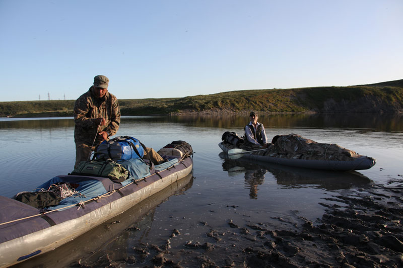 Отчет о рыбалке на хариуса на реке Воркута. Ловля нахлыстом на блесна Аква.