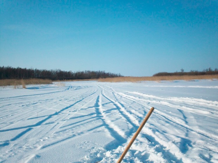 Статья о зимней рыбалка на щуку на Ладожском озере