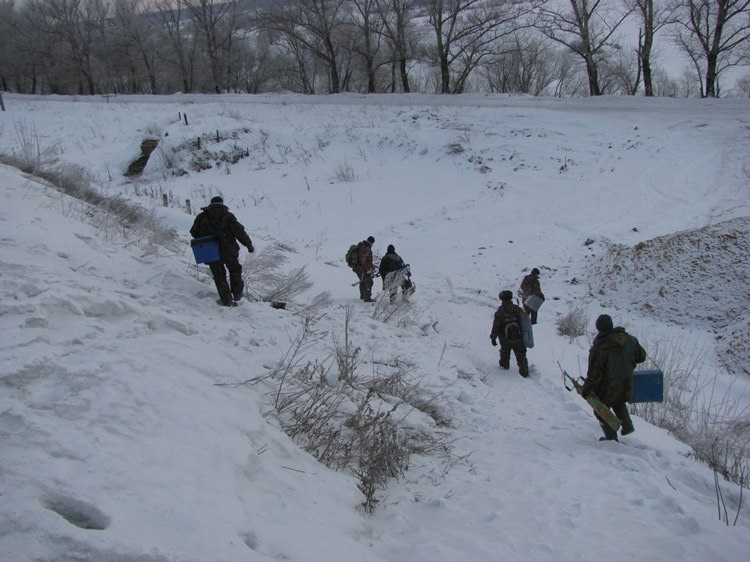 Фотоотчет о зимней рыбалке на Цимлянском карьере с балансирами AQUA