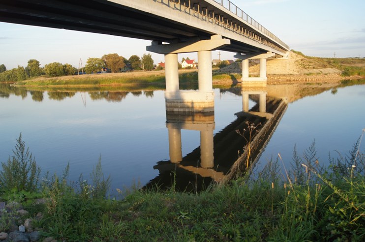 Статья о рыбалке в Ярославской области со снастями Aqua. Река Корячежна.