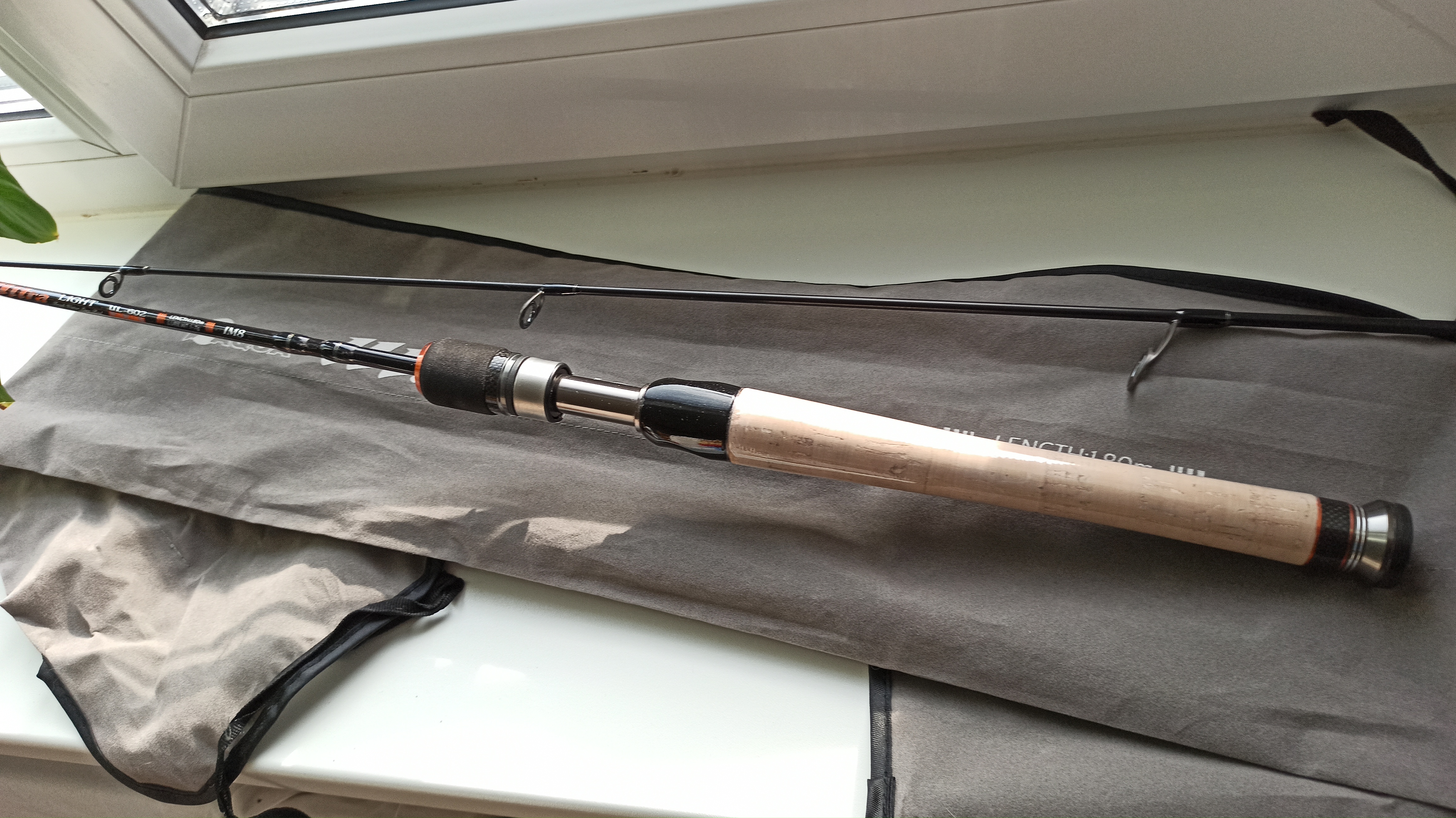 cpinning-aqua-ultra-light